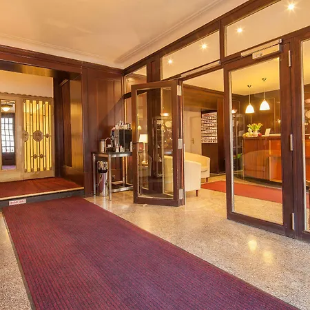 Hotel Brandies An Der Messe 3*