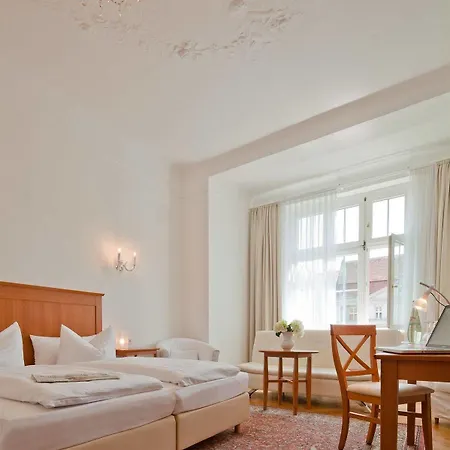 Hotel Brandies An Der Messe 3*