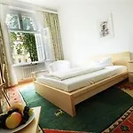 Отель Brandies Gmbh 3*