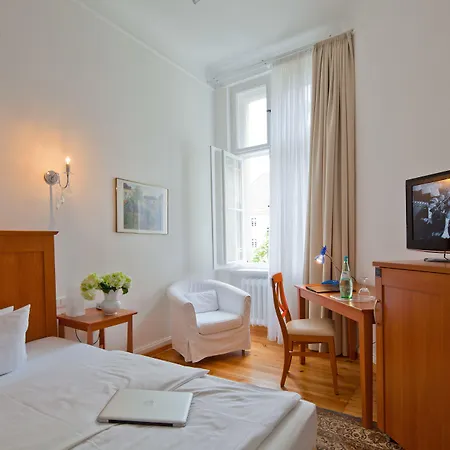 Brandies Gmbh Hotel 3*