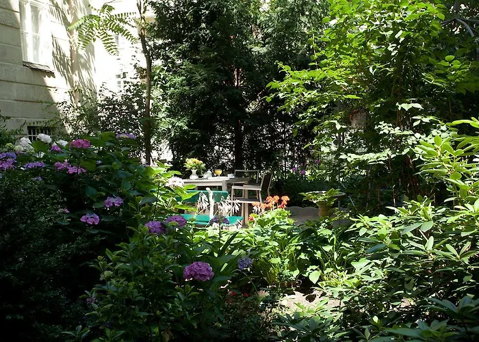 Hotel Brandies Gmbh 3*