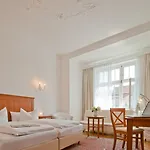 Brandies Gmbh 酒店 3*