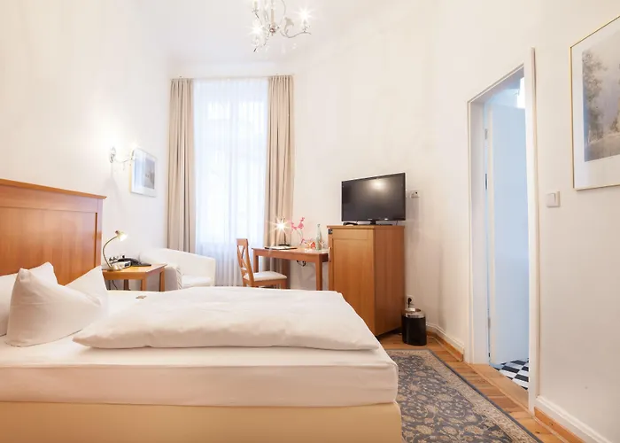 Hotel Brandies Gmbh 3*